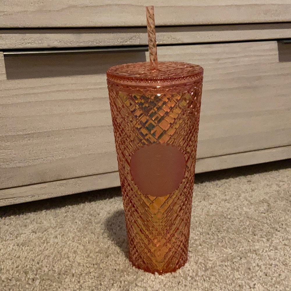 24oz winter 2021 Starbucks cup